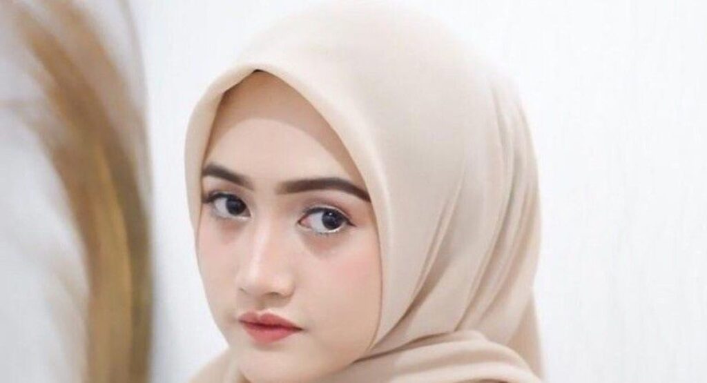 warna jilbab cream